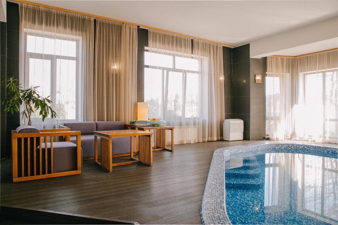Hotel Otte à Myrhorod Extérieur photo
