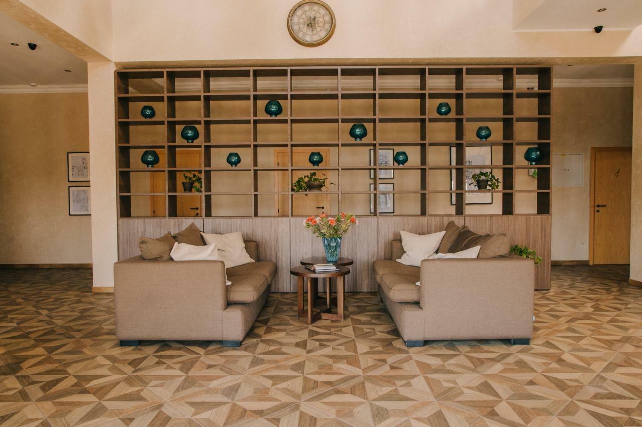 Hotel Otte à Myrhorod Extérieur photo
